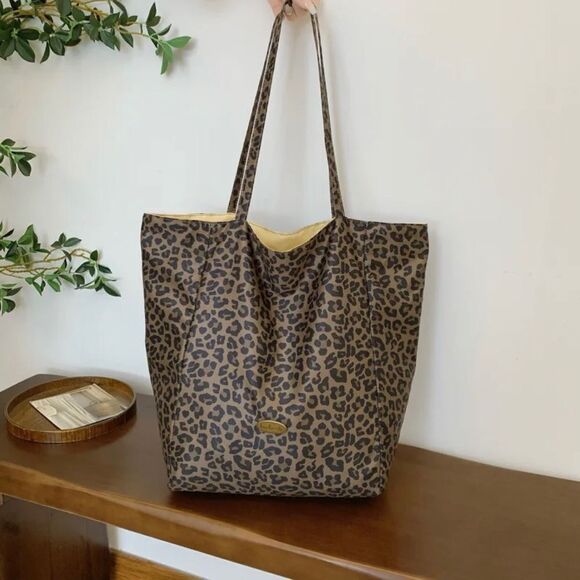 Leopard Print Shoulder Tote Bag - Picture 6 of 10